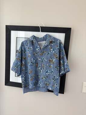 Frank & Eileen Rosie Short-Sleeve Button-Up Shirt in Blue Floral Italian Classic